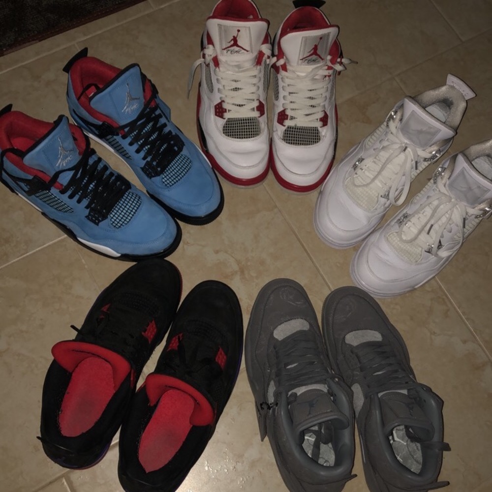 Jordan 4s
